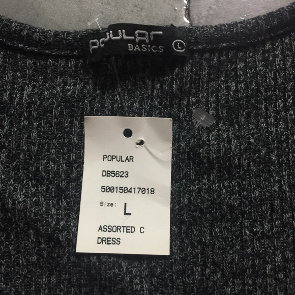 💥NWT💥 Short Sleeved Midi Dress - Picture 5 of 5